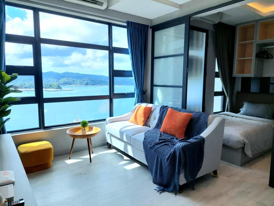 J'Stay Seaview Suite Jesselton Quay كوتا كينابالو المظهر الخارجي الصورة